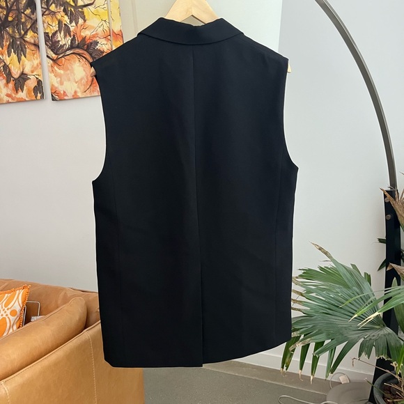 Aritzia Babaton Takeover Vest - Picture 5 of 6
